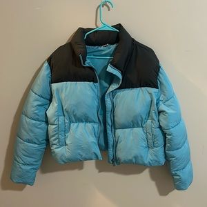 Cute blue and black cropped puffer coat size medium.